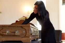 副葬品とは故人の棺に納めるもの｜入れても良いものと悪いものをそれぞれ解説